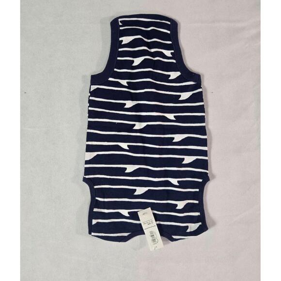 Old Navy Navy Blue Shark Fin Pattern Sleeveless‎ Bodysuit Size 12-18 Months - Picture 5 of 6